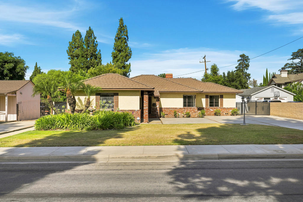 5231 Baldwin Avenue