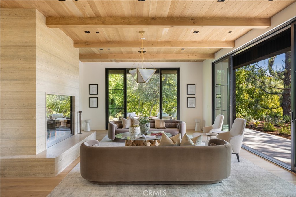 24341 ROLLING VIEW Road