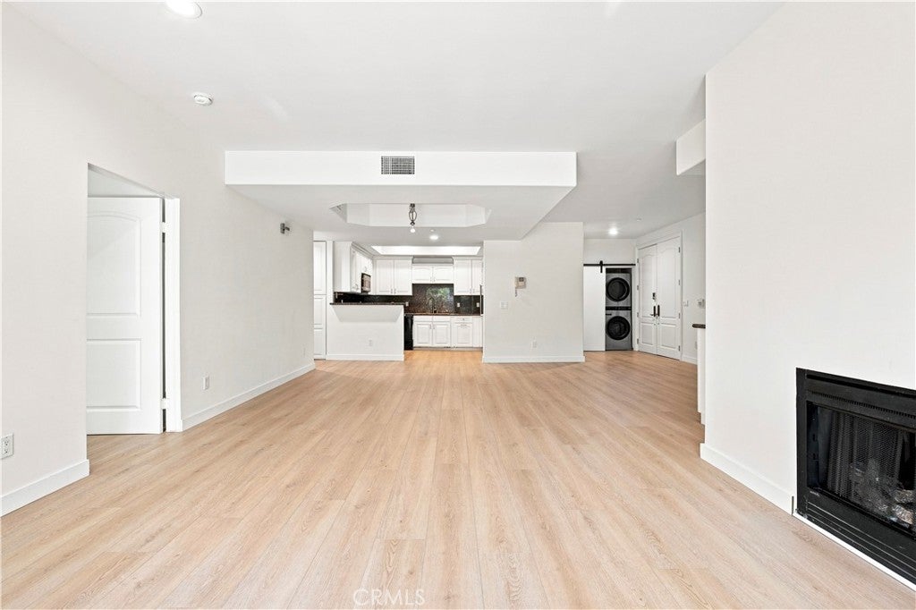 Photo of 8555 Cashio St APT 101, Los Angeles, CA 90035 ST, Los Angeles, CA 90035 (MLS # WS26182448)