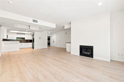 Photo of 8555 Cashio St APT 101, Los Angeles, CA 90035 ST, Los Angeles, CA 90035 (MLS # WS26182448)