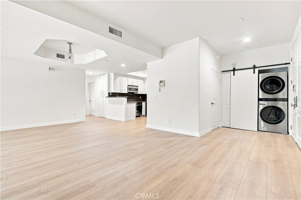 8555 Cashio St APT 101, Los Angeles, CA 90035