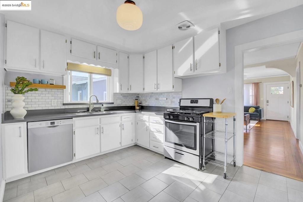 WEBSTER - Residential