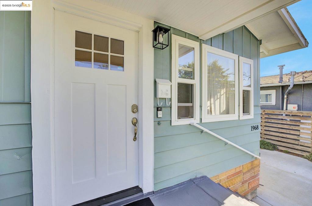 WEBSTER - Residential