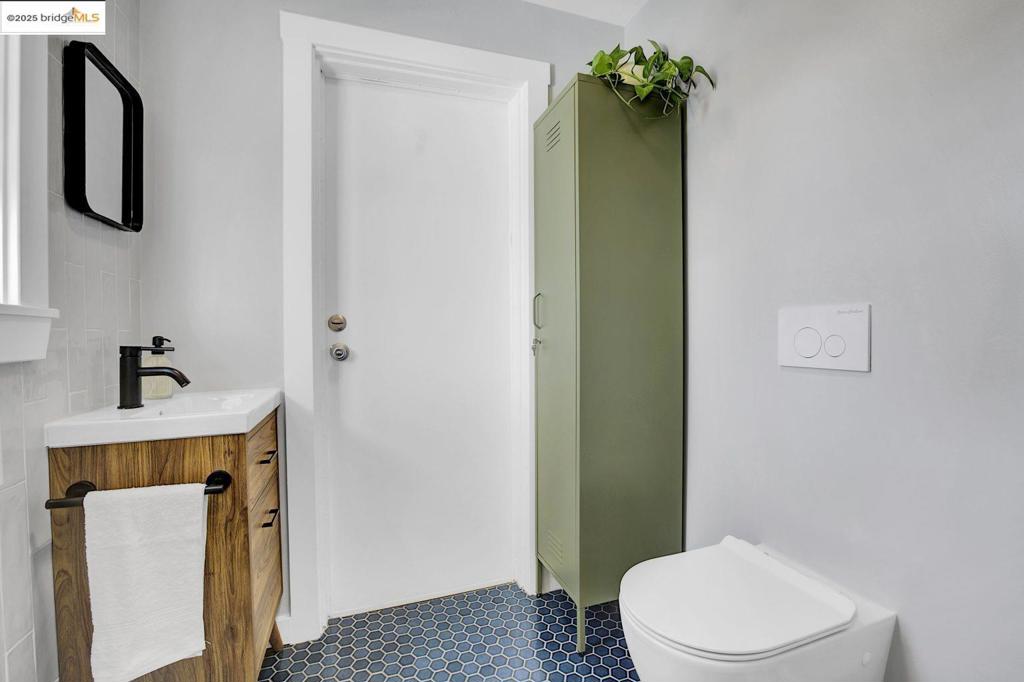 WEBSTER - Residential