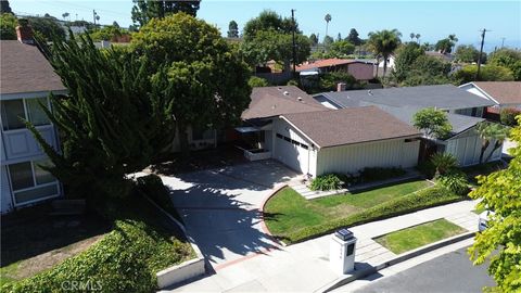 Tiny photo for 7036 Hedgewood DR, Rancho Palos Verdes, CA 90275 (MLS # SB26157252)