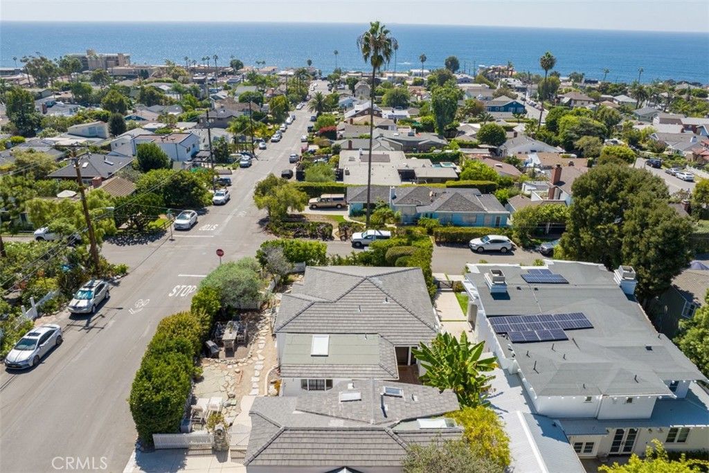 Photo of 500 Mountain Road, Laguna Beach, CA 92651 (MLS # LG26036322)