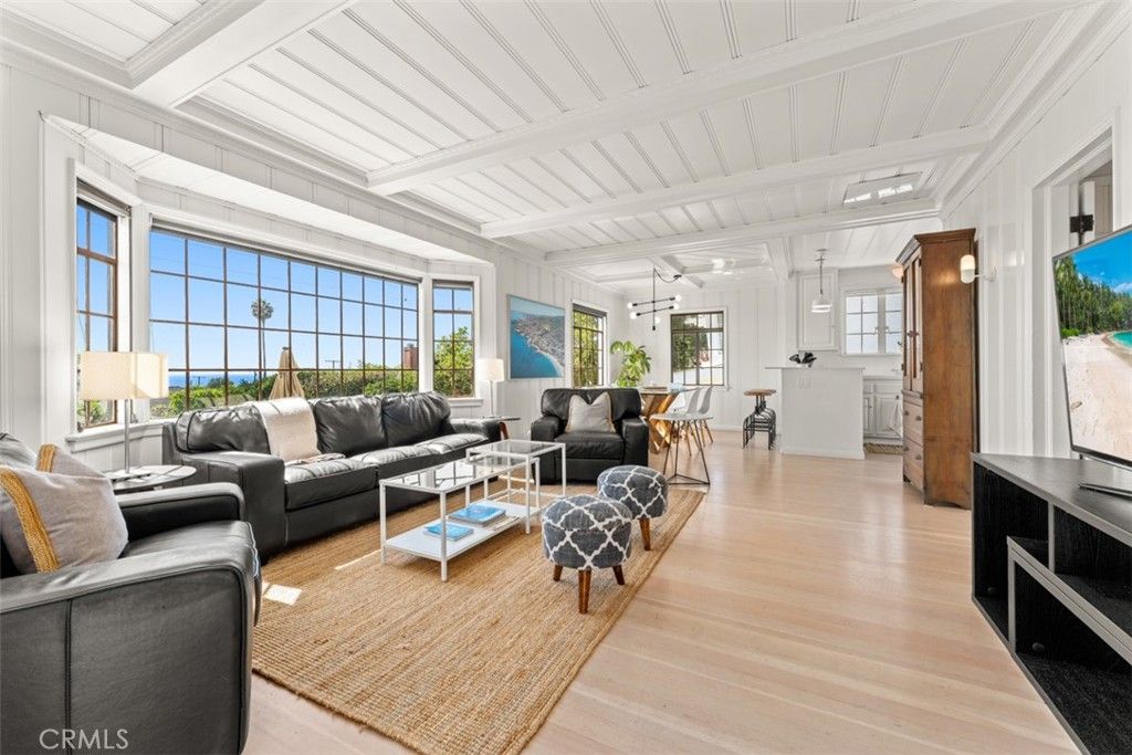 Photo of 500 Mountain Road, Laguna Beach, CA 92651 (MLS # LG26036322)