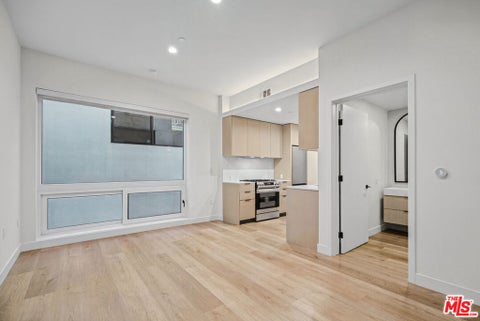 Photo of 3555 Overland Avenue #211, Los Angeles, CA 90034 (MLS # 26105145)