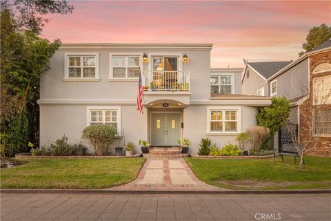 Photo of 30 La Linda Drive, Long Beach, CA 90807 (MLS # PW26024891)