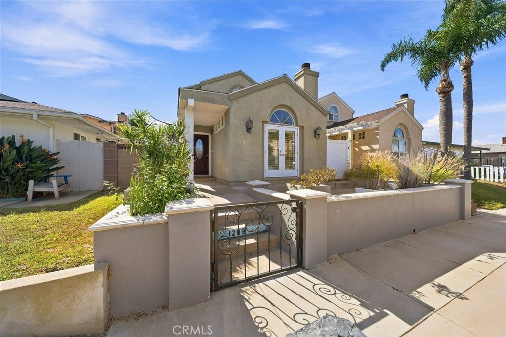 1209 Huntington Street