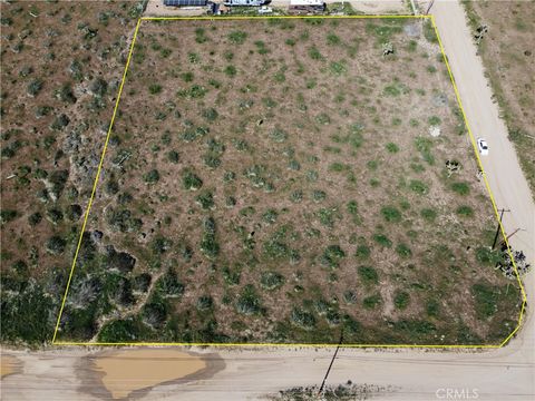 Photo of 0 Verbena Rd, Victorville, CA 92392 (MLS # HD26036390)