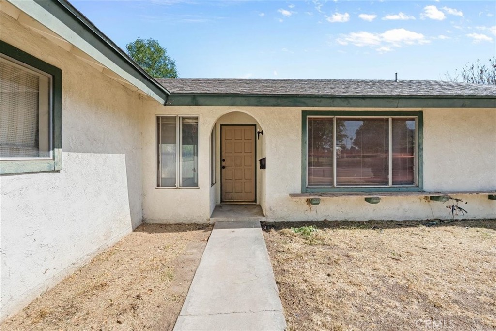 4865 Emerson