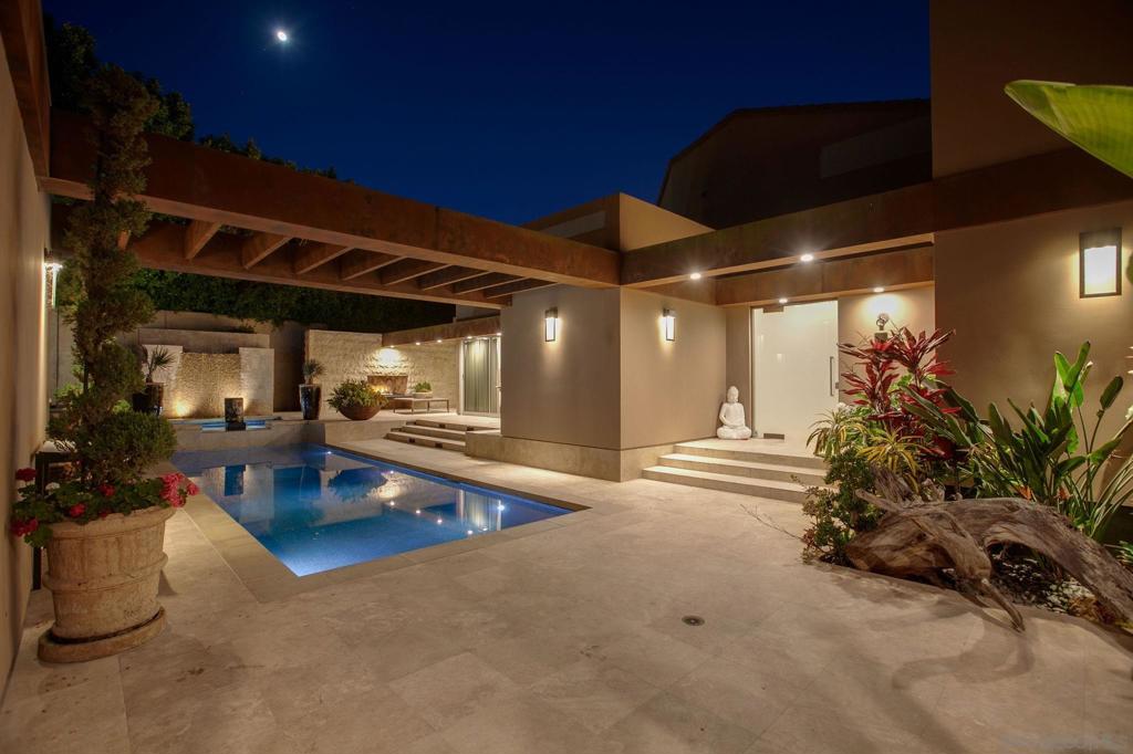 14817 Arroyo Rosita