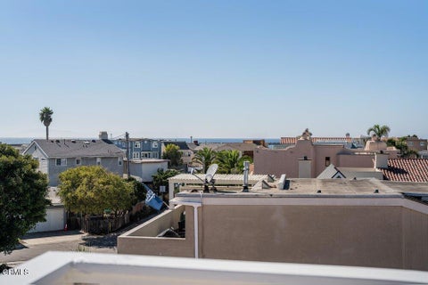 Tiny photo for 152 Highland Drive, Oxnard, CA 93035 (MLS # V1-39017)