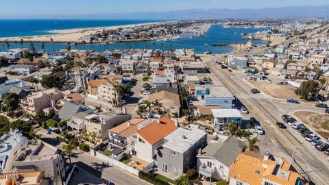 Tiny photo for 152 Highland Drive, Oxnard, CA 93035 (MLS # V1-39017)