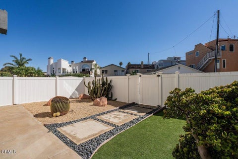 Tiny photo for 152 Highland Drive, Oxnard, CA 93035 (MLS # V1-39017)