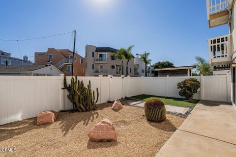 Tiny photo for 152 Highland Drive, Oxnard, CA 93035 (MLS # V1-39017)