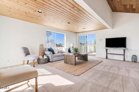 Tiny photo for 152 Highland Drive, Oxnard, CA 93035 (MLS # V1-39017)