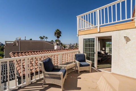 Tiny photo for 152 Highland Drive, Oxnard, CA 93035 (MLS # V1-39017)