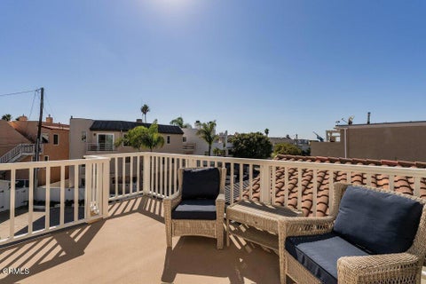 Tiny photo for 152 Highland Drive, Oxnard, CA 93035 (MLS # V1-39017)