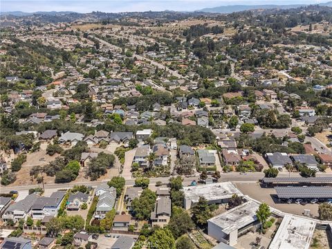 Tiny photo for 562 Crown Hill Street, Arroyo Grande, CA 93420 (MLS # PI26141590)