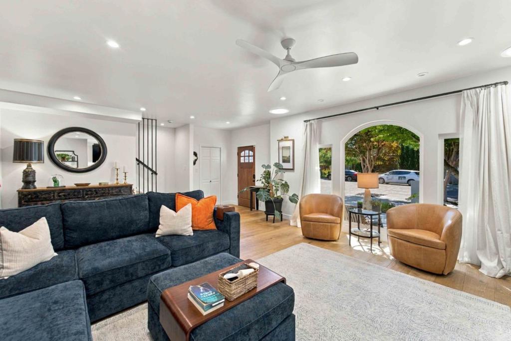 1874 Arbor Drive