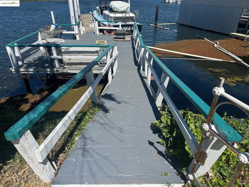 BETHEL ISLAND - Residential