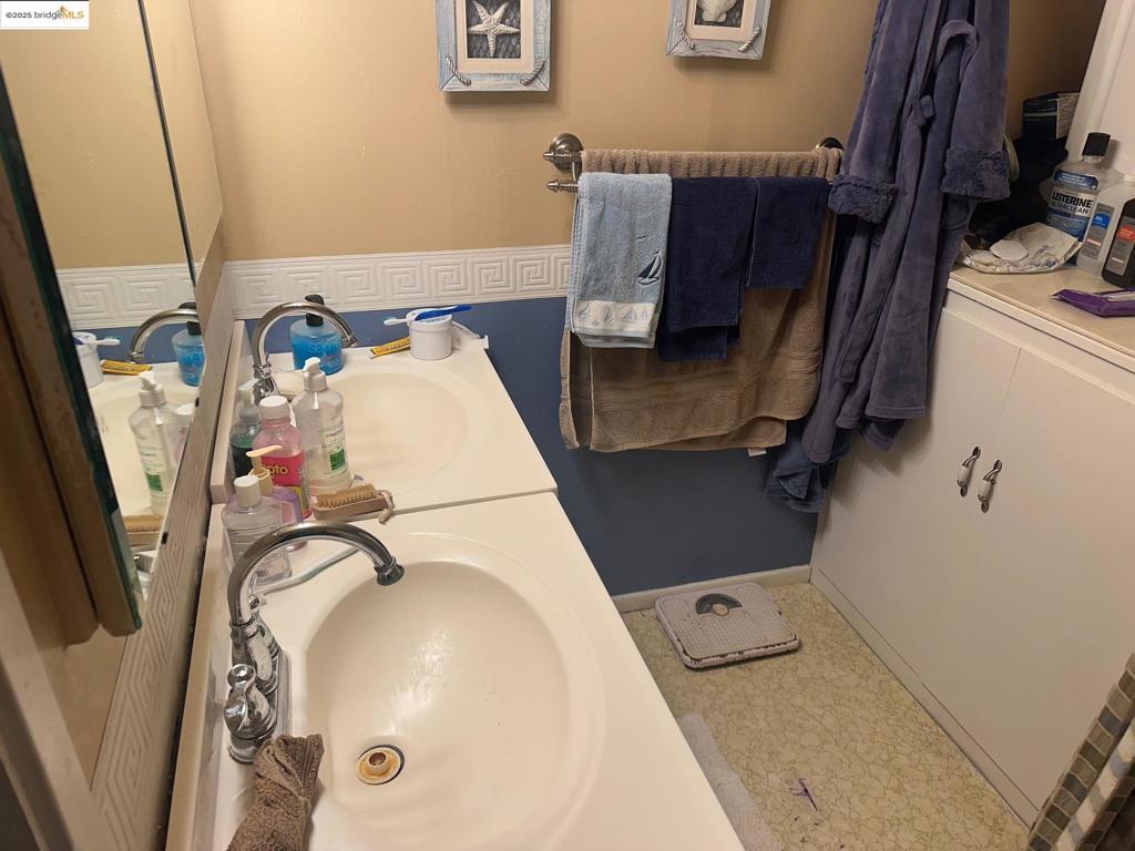 BETHEL ISLAND - Residential