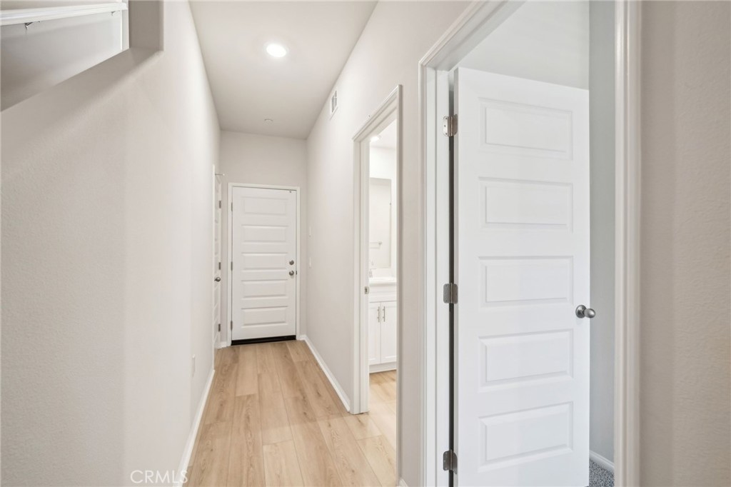 2726 Crozier Court