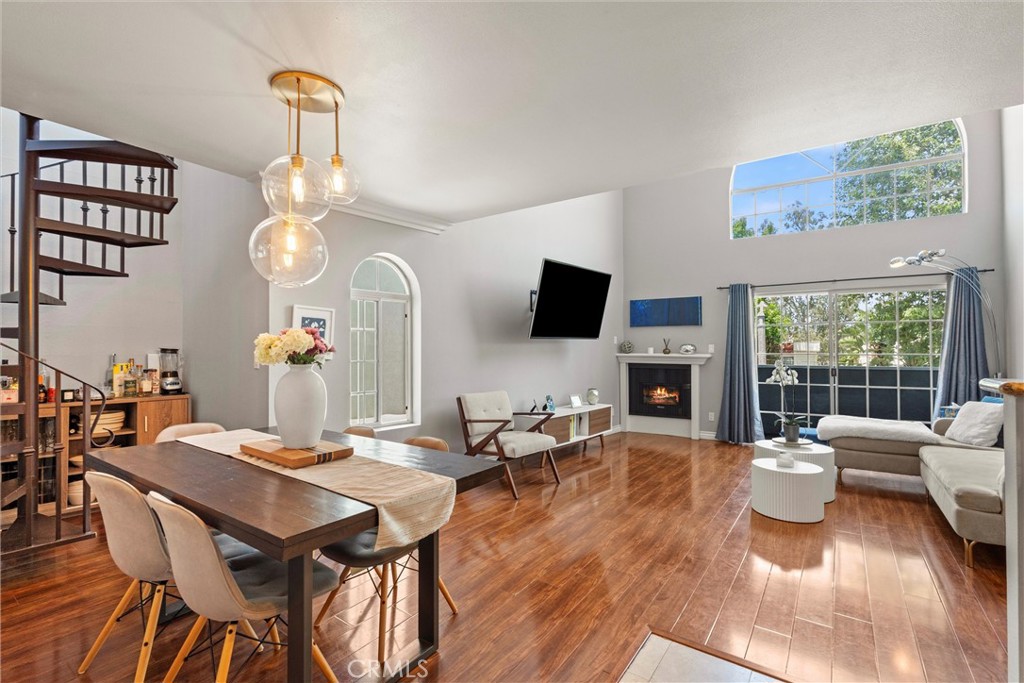 4211 Arch Drive 201