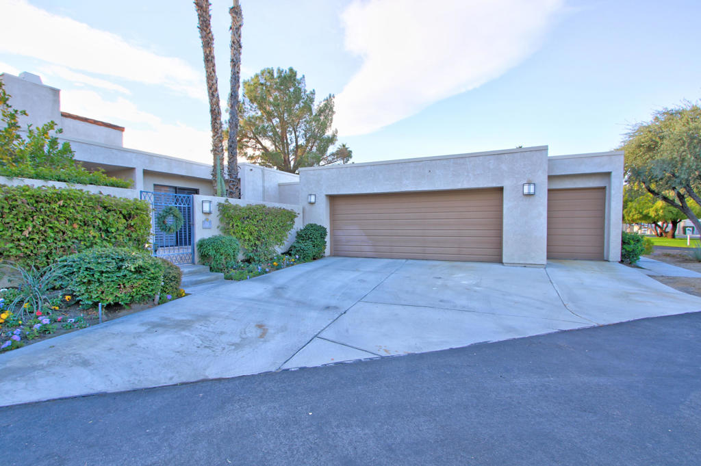 913 Inverness Drive