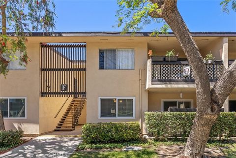 Photo of 12200 Montecito Rd Rd #F105, Seal Beach, CA 90740 (MLS # OC26126914)