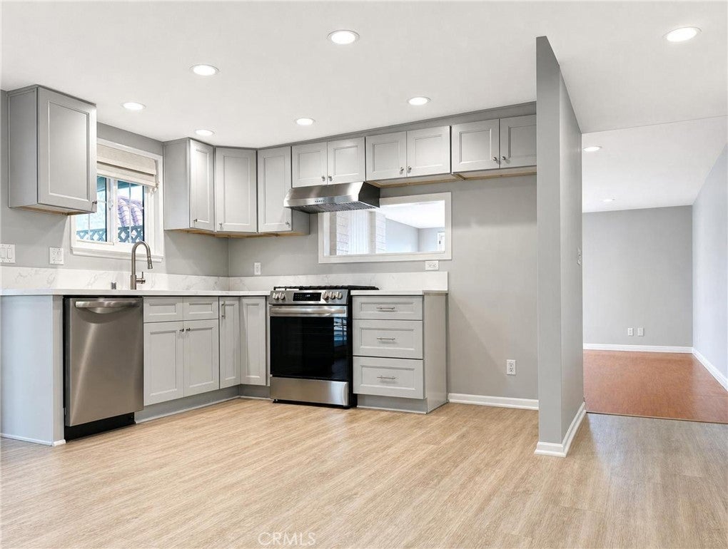 3131 Coral