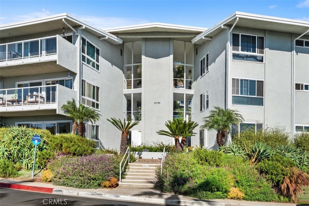 Laguna Ocean Vista Condos (LOV) - Residential