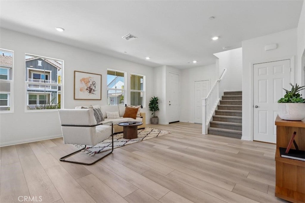 4295 S Hermosa Paseo
