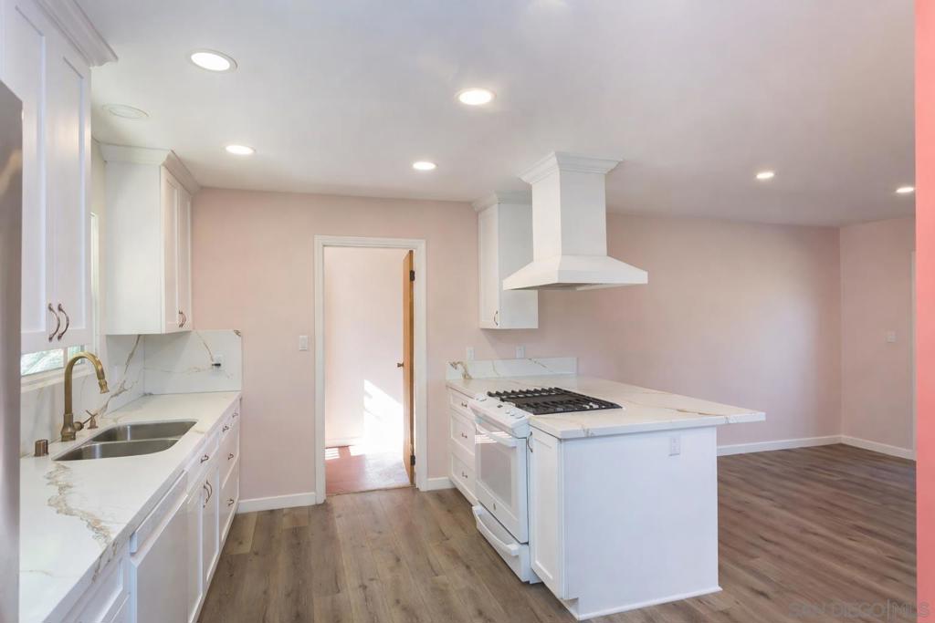 2019 Avenida Penasco