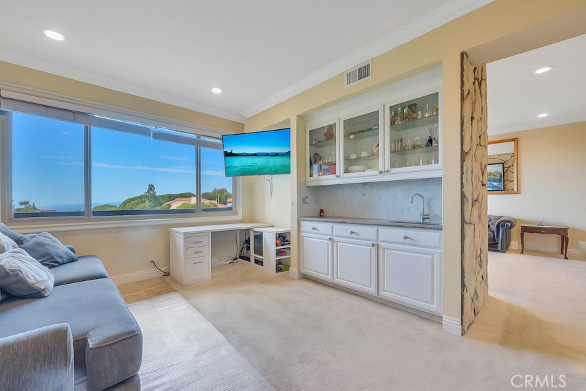 29600 Island View 202