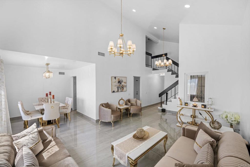 10739 Villa Bonita