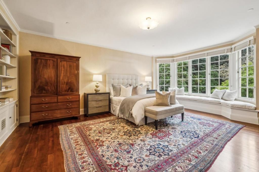 listing image 130725126138296708789