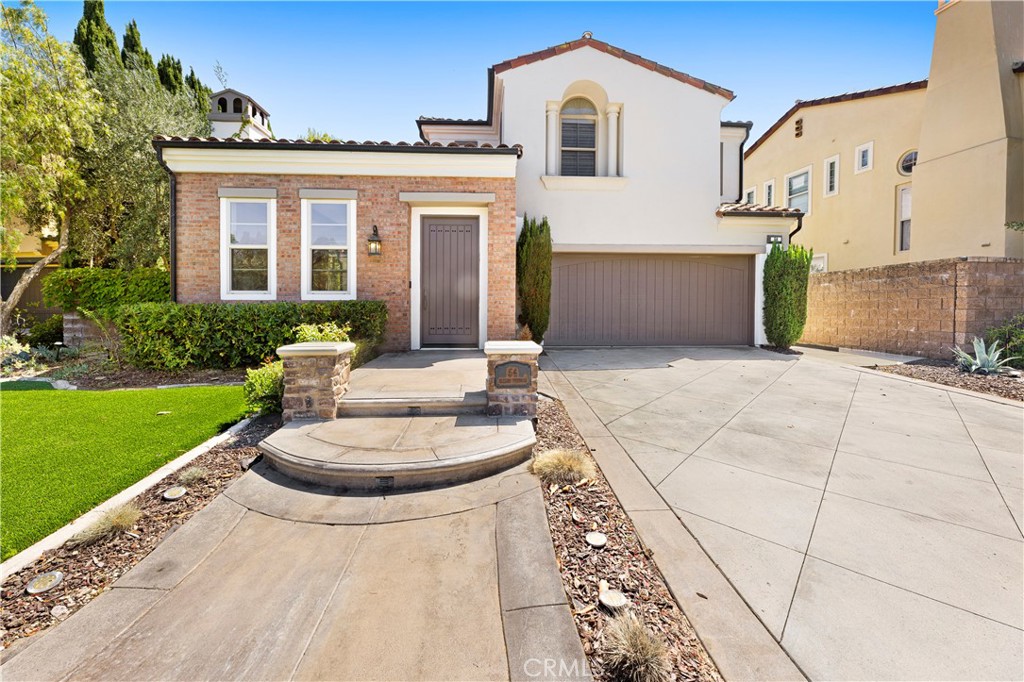 54 VALLEY TERRACE