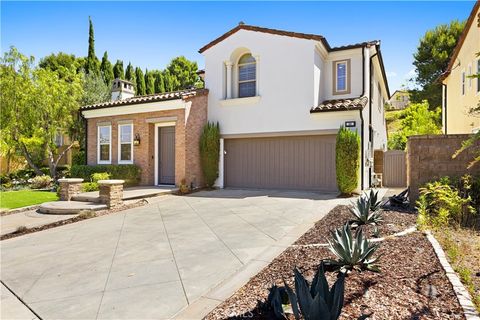 54 VALLEY TERRACE Irvine CA 92603