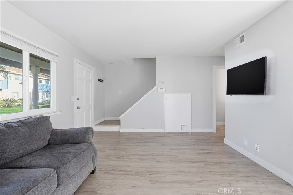 19774 Cambridge Lane