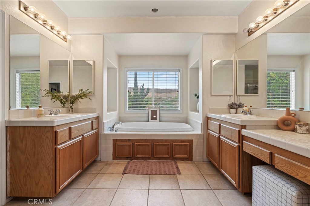 Cedarpoint@Northlake (CDPT) - Residential