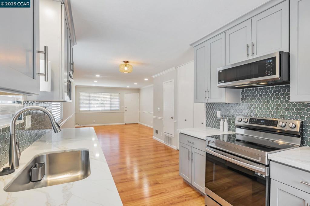 PARKMONT - Residential