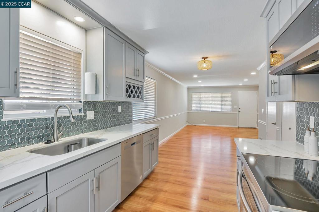 PARKMONT - Residential
