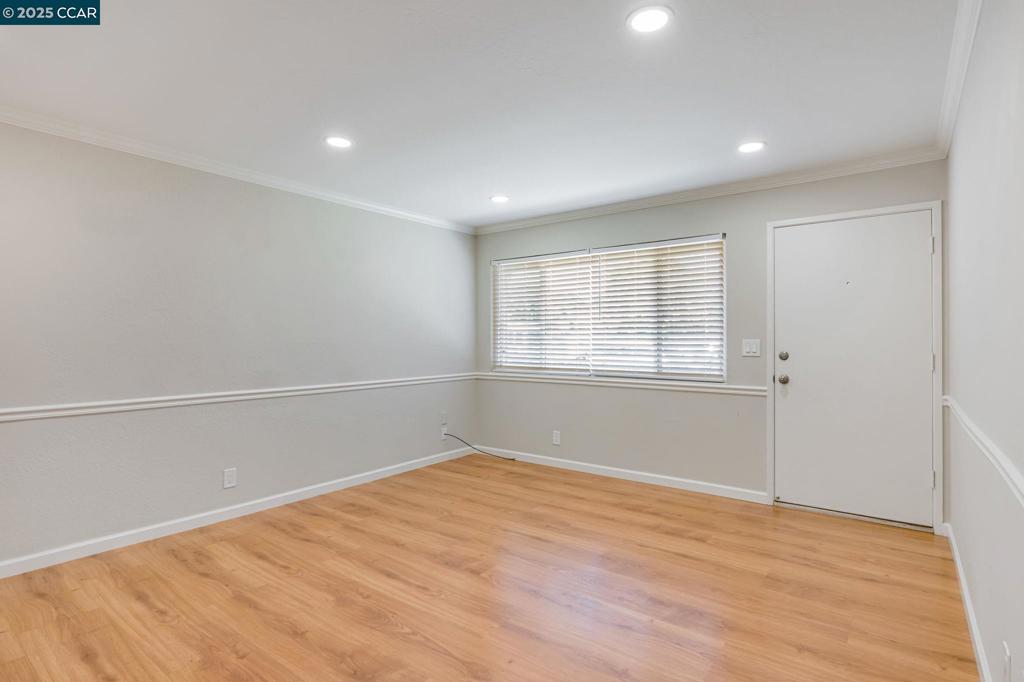 PARKMONT - Residential