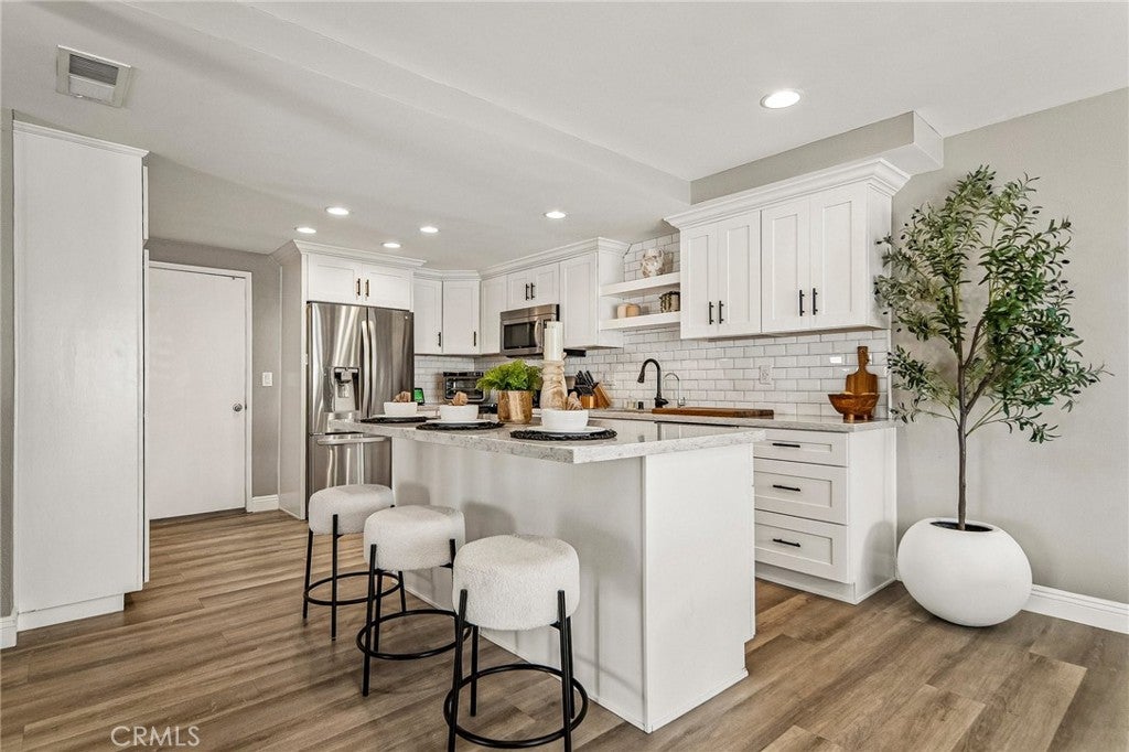 25281 Aldea Court, Mission Viejo CA 92691 - Photo 8
