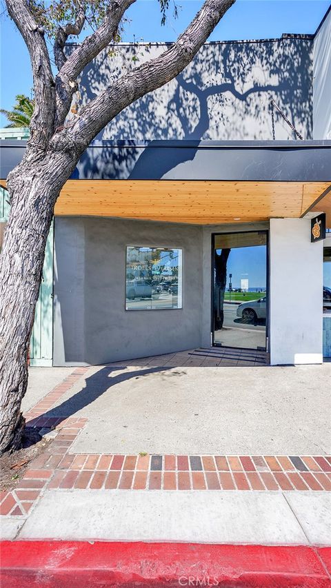 Photo of 276 S Coast Hwy Hwy, Laguna Beach, CA 92651 (MLS # NP26067808)