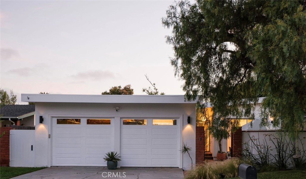 275 Cecil Place