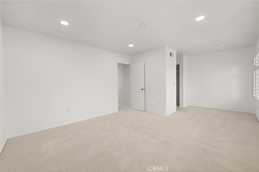 Huntington Creek (HTCK) - Residential